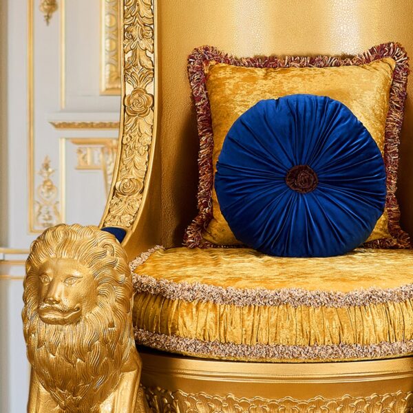 Wooden Crown chair. Luxury Furniture