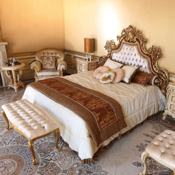 Wooden Royal Handcarved Teak Wood Bed Luxury furniture