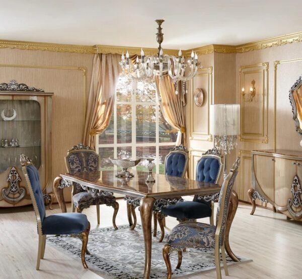 Royal Classic style dining table set