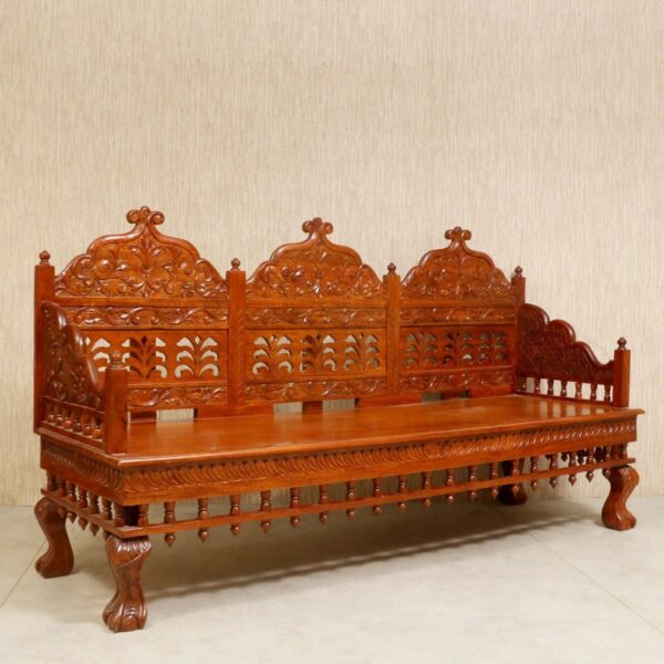Wooden Vintage Carved Traditional Sofa Set