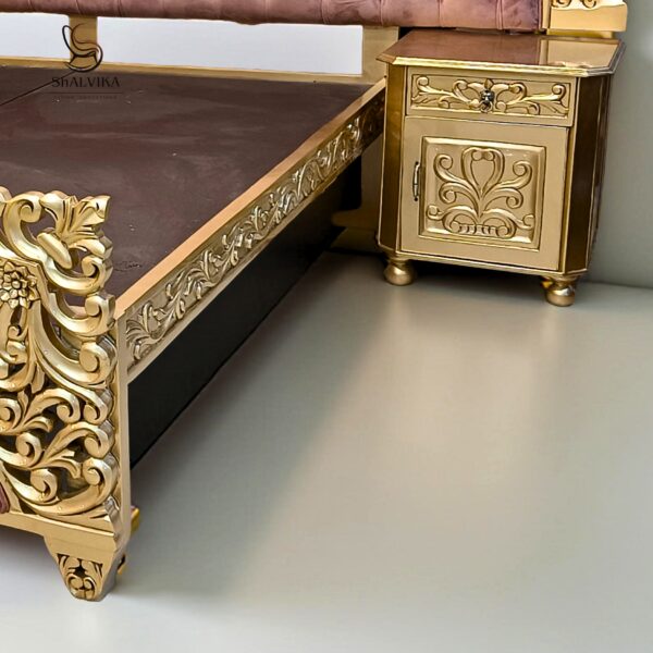 Wooden Handmade Luxury Carved Bed - Image 2
