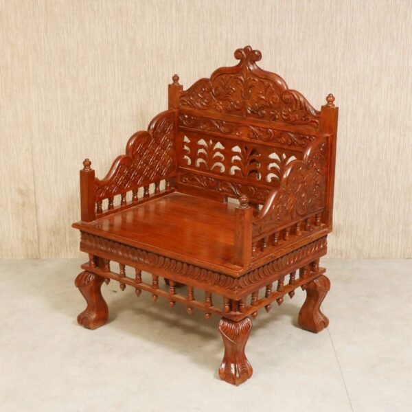 Wooden Vintage Carved Traditional Sofa Set