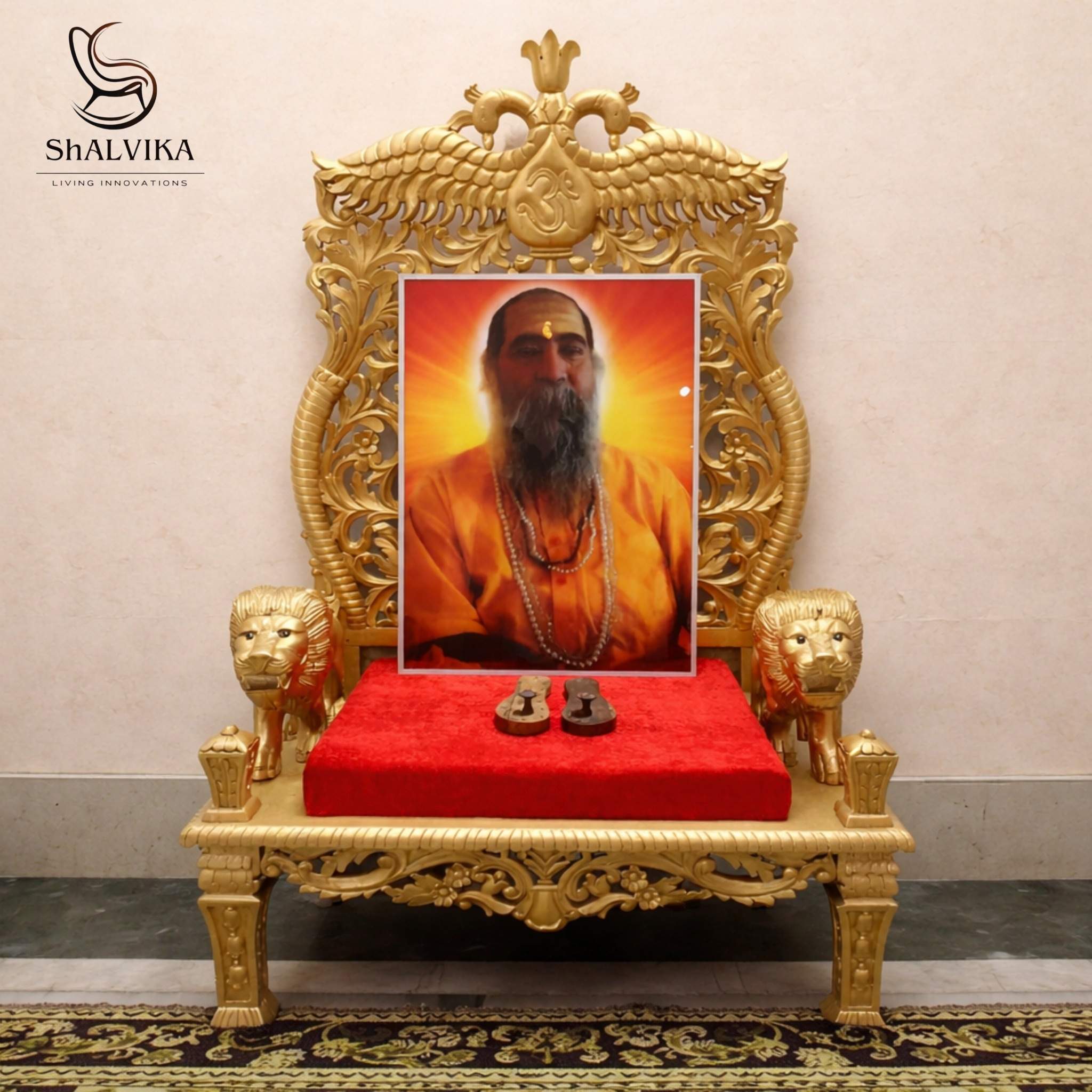 Guru Maharaj Ji Chair in Gold Polish